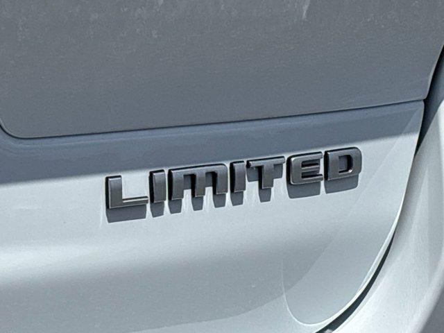 new 2025 Jeep Grand Cherokee L car, priced at $36,900