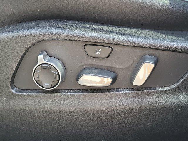 used 2019 Cadillac XT4 car, priced at $20,745