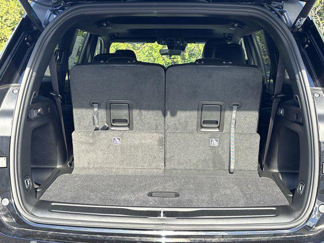 new 2025 Jeep Grand Cherokee L car, priced at $40,652