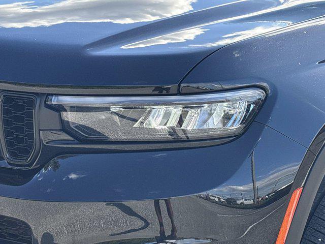 new 2025 Jeep Grand Cherokee L car, priced at $40,652