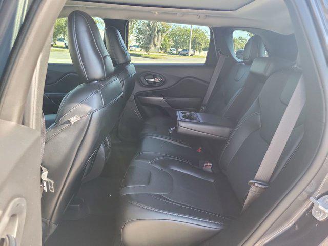 used 2022 Jeep Cherokee car, priced at $24,366