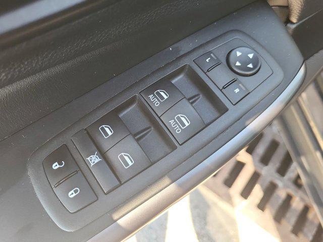 used 2022 Jeep Cherokee car, priced at $24,366