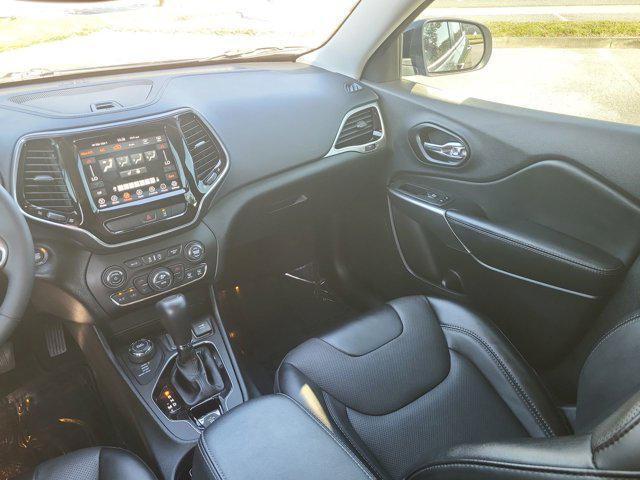 used 2022 Jeep Cherokee car, priced at $24,366