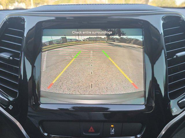 used 2022 Jeep Cherokee car, priced at $24,366