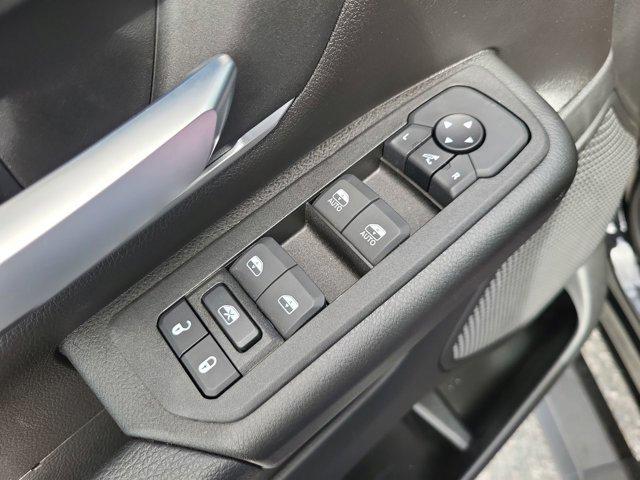 new 2025 Ram 1500 car, priced at $68,521