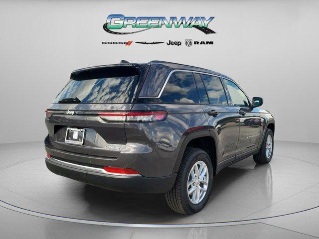 new 2025 Jeep Grand Cherokee car, priced at $35,168