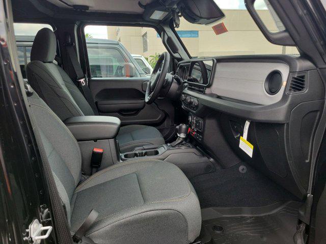 new 2025 Jeep Wrangler car, priced at $47,634
