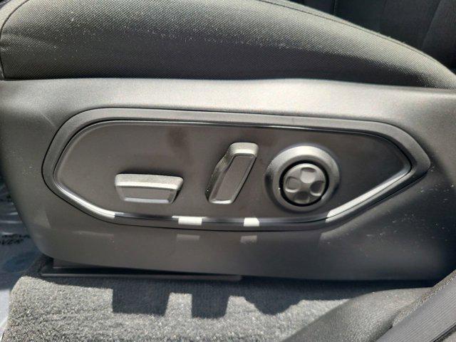 new 2025 Jeep Grand Cherokee L car, priced at $34,825