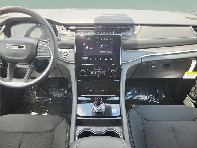new 2025 Jeep Grand Cherokee L car, priced at $34,709