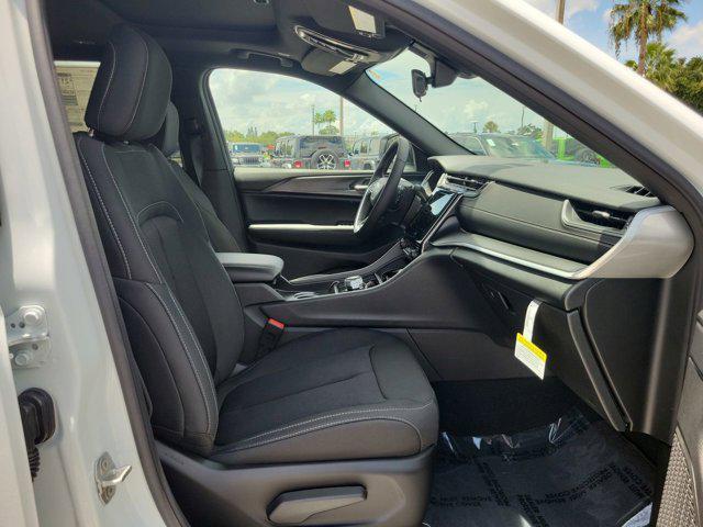 new 2025 Jeep Grand Cherokee L car, priced at $34,825