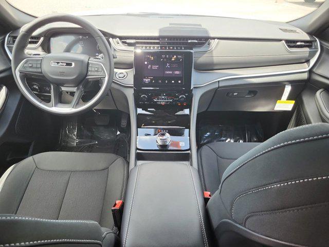 new 2025 Jeep Grand Cherokee L car, priced at $34,825