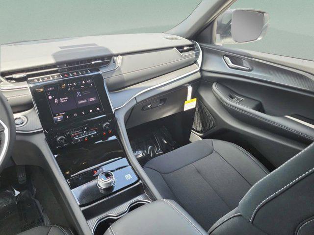 new 2025 Jeep Grand Cherokee L car, priced at $34,709