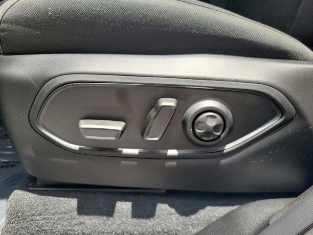 new 2025 Jeep Grand Cherokee L car, priced at $34,709