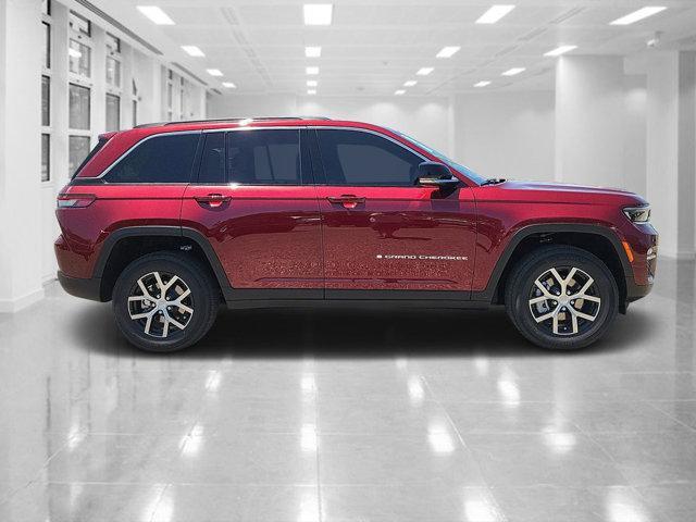 new 2025 Jeep Grand Cherokee car, priced at $40,101