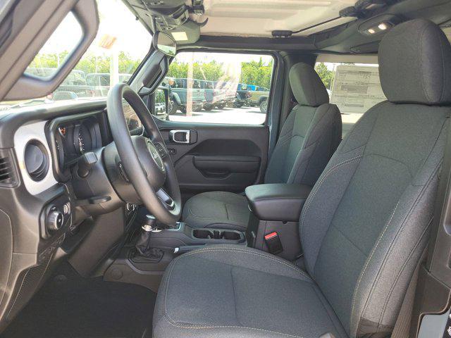 new 2025 Jeep Wrangler car, priced at $31,933