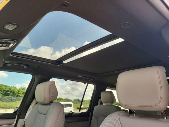 new 2025 Jeep Wagoneer car, priced at $74,957