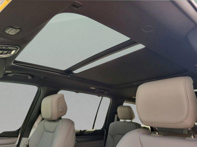 new 2025 Jeep Wagoneer car, priced at $73,702