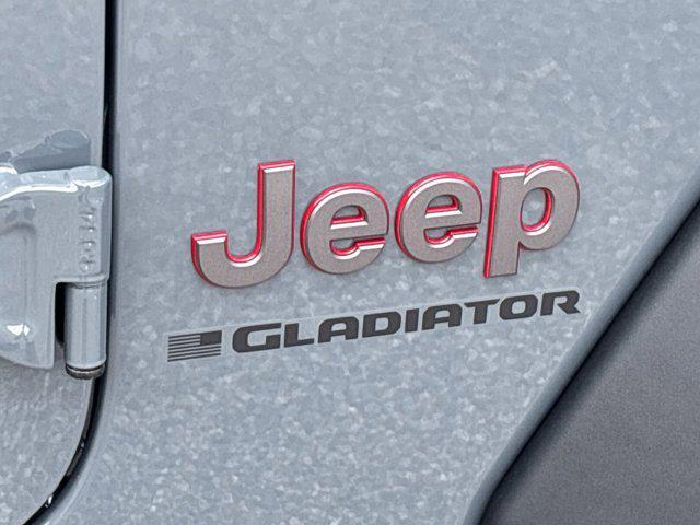 new 2025 Jeep Gladiator car, priced at $47,739