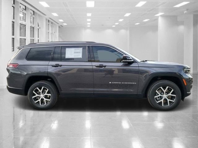 new 2024 Jeep Grand Cherokee L car, priced at $38,685