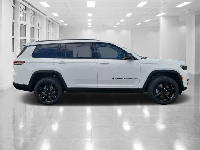 new 2025 Jeep Grand Cherokee L car, priced at $41,319
