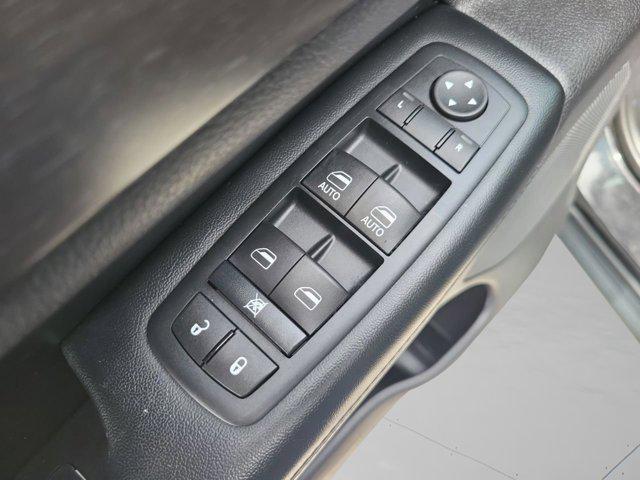 used 2016 Jeep Grand Cherokee car, priced at $12,803