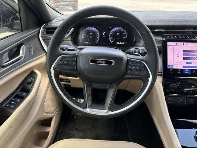 new 2025 Jeep Grand Cherokee car, priced at $41,771