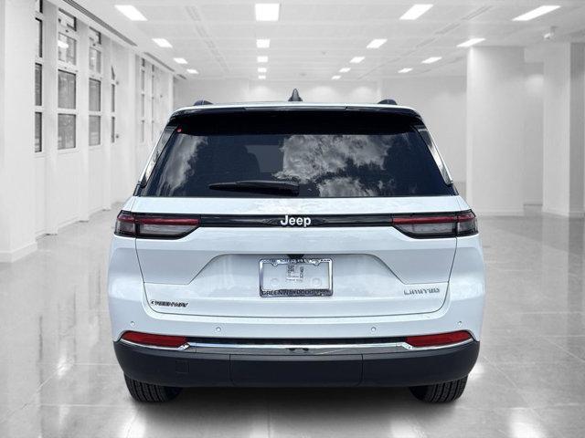 new 2025 Jeep Grand Cherokee car, priced at $41,771