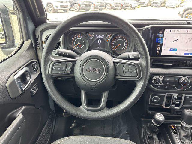 new 2025 Jeep Gladiator car, priced at $39,673