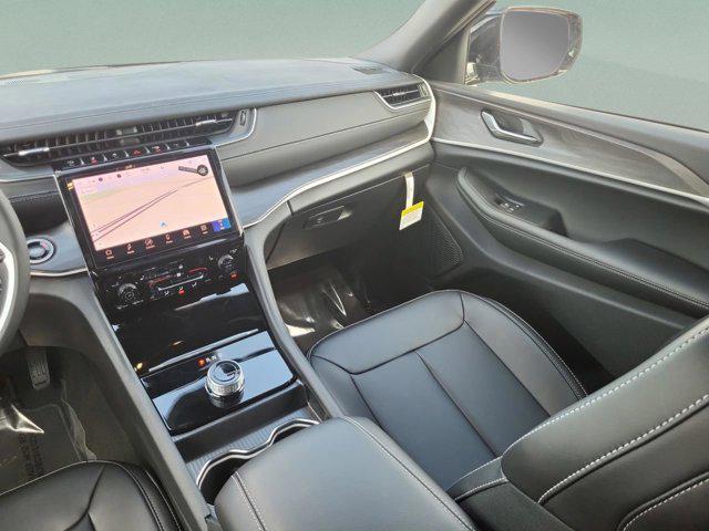 new 2025 Jeep Grand Cherokee L car, priced at $39,767