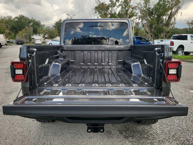new 2025 Jeep Gladiator car, priced at $57,560