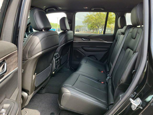 new 2025 Jeep Grand Cherokee car, priced at $39,678