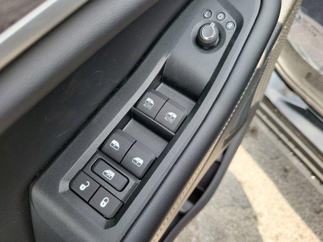 new 2025 Jeep Grand Cherokee car, priced at $39,678