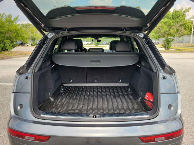 used 2021 Audi SQ5 car, priced at $29,996