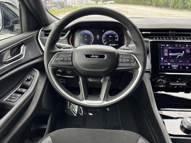 new 2025 Jeep Grand Cherokee L car, priced at $40,254