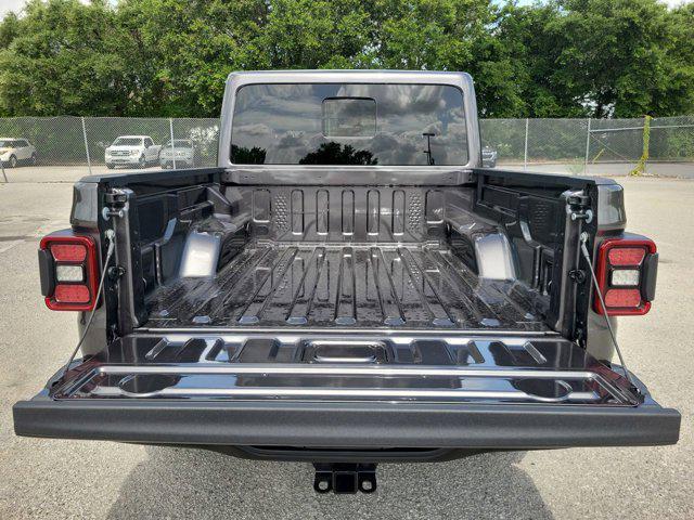 new 2025 Jeep Gladiator car, priced at $48,897
