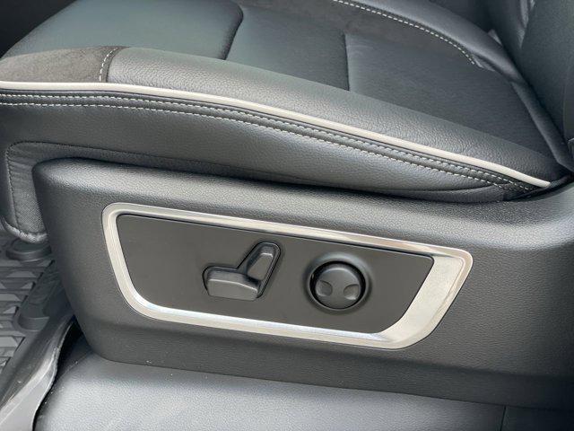 new 2025 Ram 1500 car, priced at $57,665