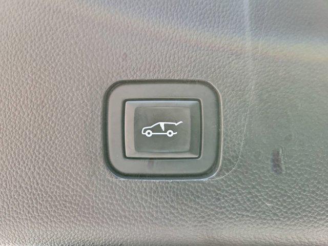 used 2020 Chevrolet Traverse car, priced at $32,199