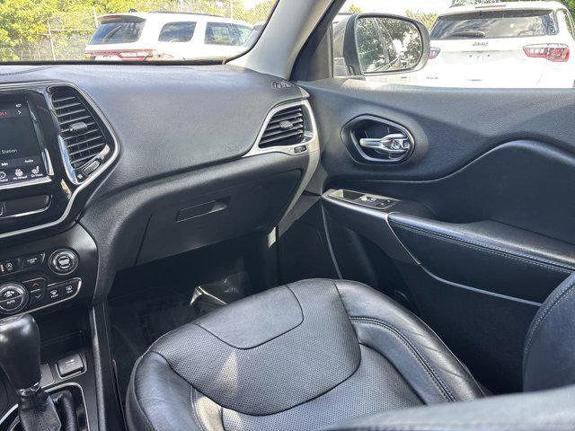 used 2020 Jeep Cherokee car, priced at $18,591