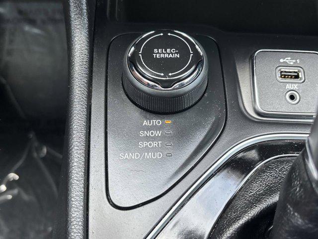 used 2020 Jeep Cherokee car, priced at $17,650