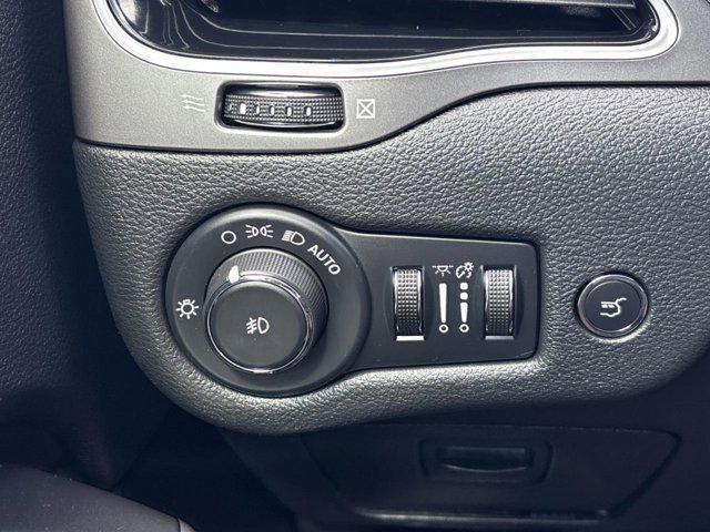 used 2020 Jeep Cherokee car, priced at $17,650