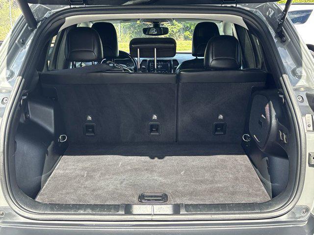 used 2020 Jeep Cherokee car, priced at $18,591