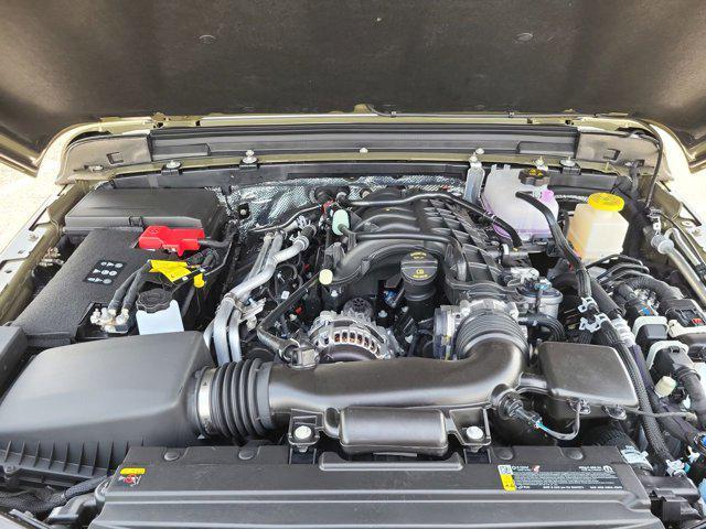 new 2025 Jeep Gladiator car, priced at $41,408
