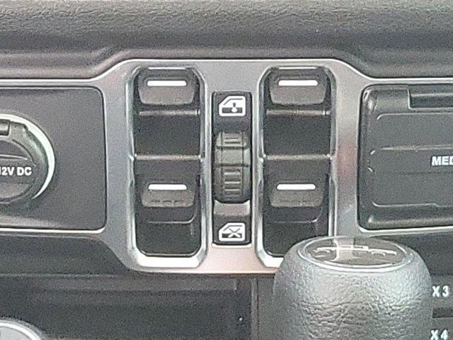 new 2025 Jeep Gladiator car, priced at $41,408