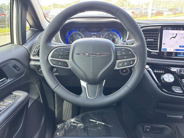 new 2026 Chrysler Pacifica car, priced at $41,988