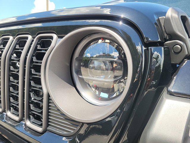 new 2024 Jeep Gladiator car, priced at $53,155