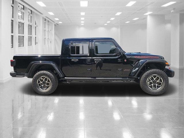 new 2024 Jeep Gladiator car, priced at $53,155