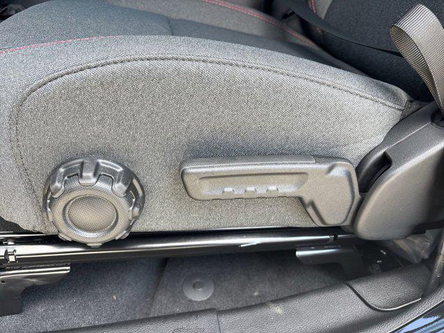 new 2025 Jeep Gladiator car, priced at $50,522