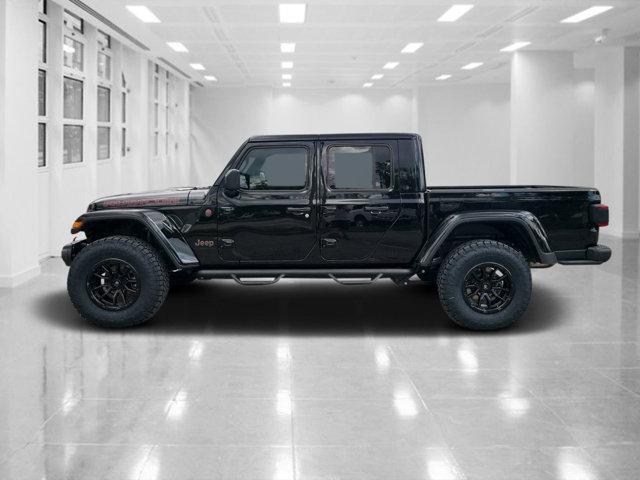 new 2025 Jeep Gladiator car, priced at $53,256