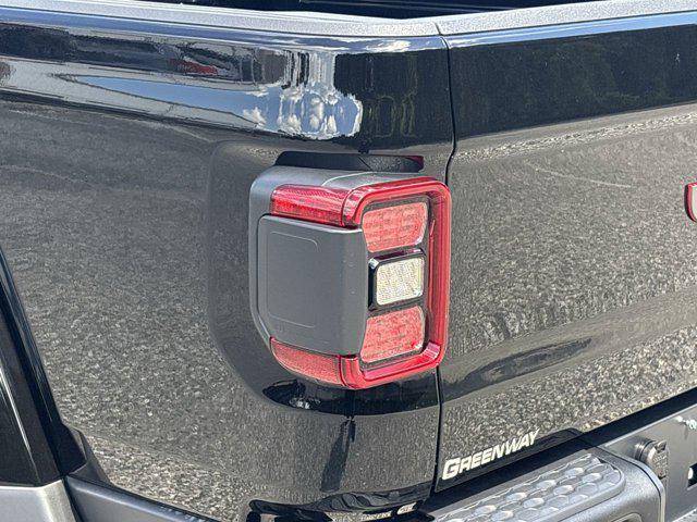 new 2025 Jeep Gladiator car, priced at $50,522