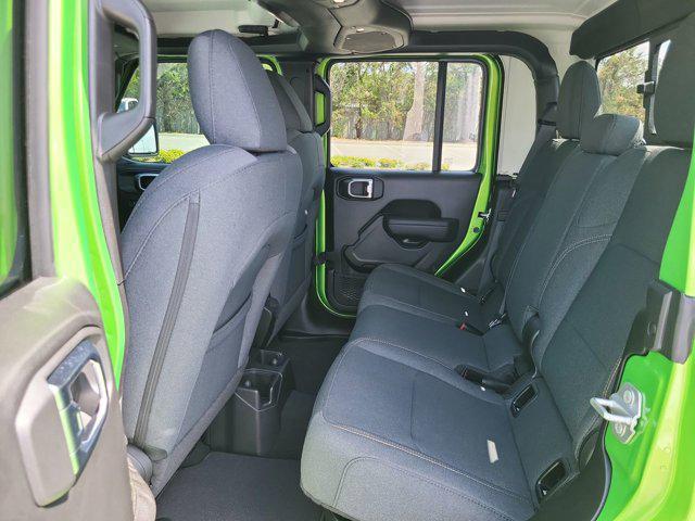 new 2025 Jeep Gladiator car, priced at $38,751